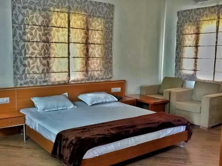 Hôtel Nature Lovers Farm à Gurgaon Extérieur photo